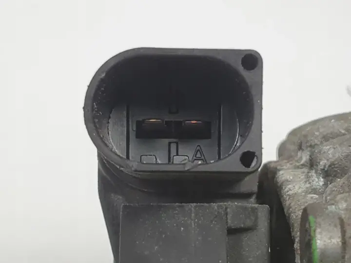 Ford Galaxy MK3 2.0 TDCI ALTERNATOR 0121615028