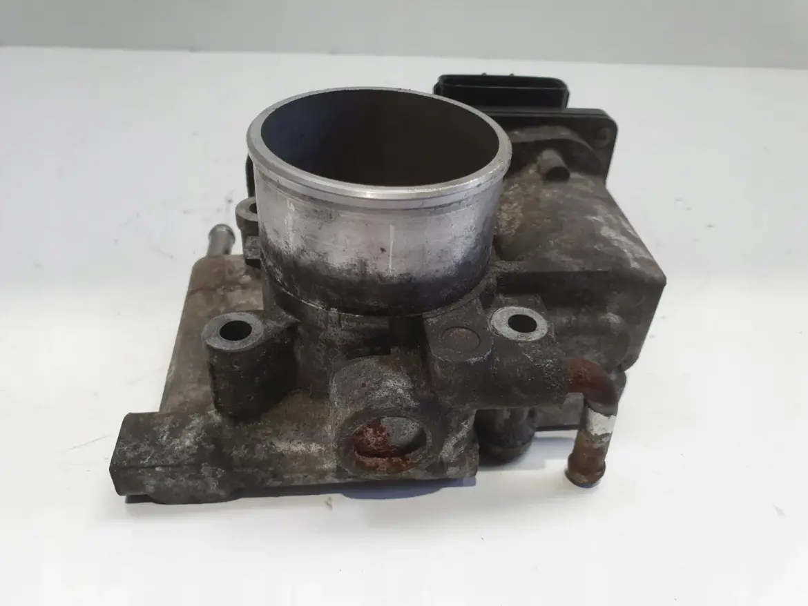 Mazda 6 II GH 2.2 CITD PRZEPUSTNICA R2AA136B0