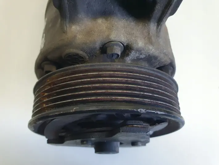 VW Passat B6 2.0 TDI SPRĘŻARKA KLIMATYZACJI 5N0820803