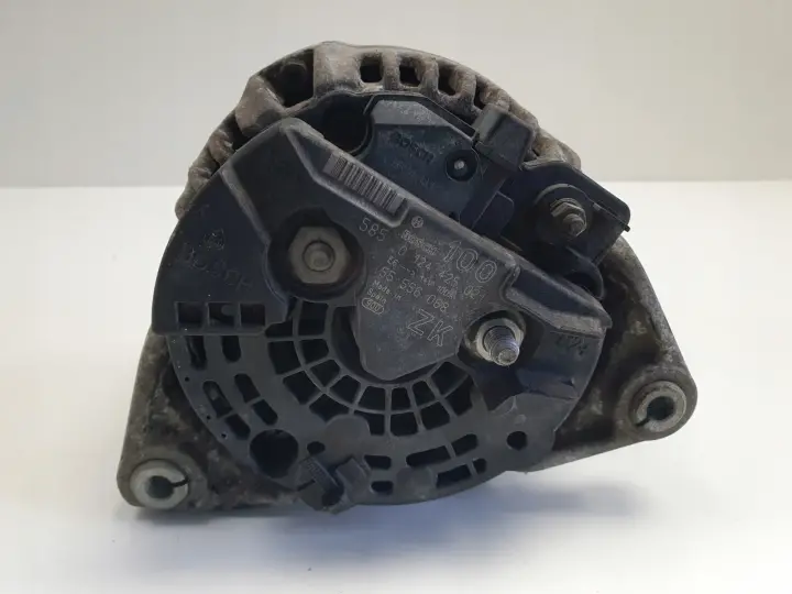 Opel Corsa C 1.4 16V ALTERNATOR 0124425021 ZK 100A bosch 55556068