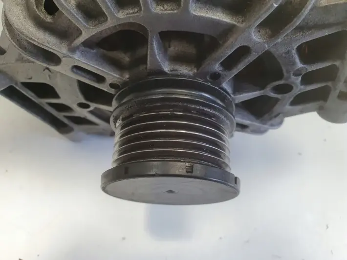 Peugeot 308 I 1.4 VTi ALTERNATOR