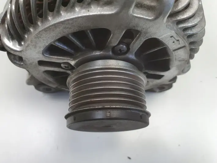 Renault Megane III Scenic III 1.5 DCI ALTERNATOR 8200960533 210A