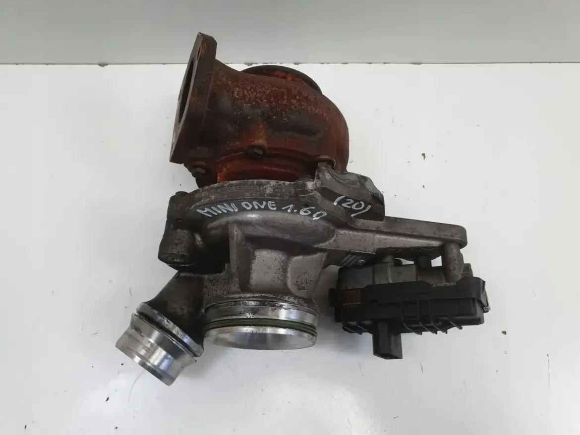Mini Cooper D R60 1.6 D TURBOSPRĘŻARKA turbo 7812318