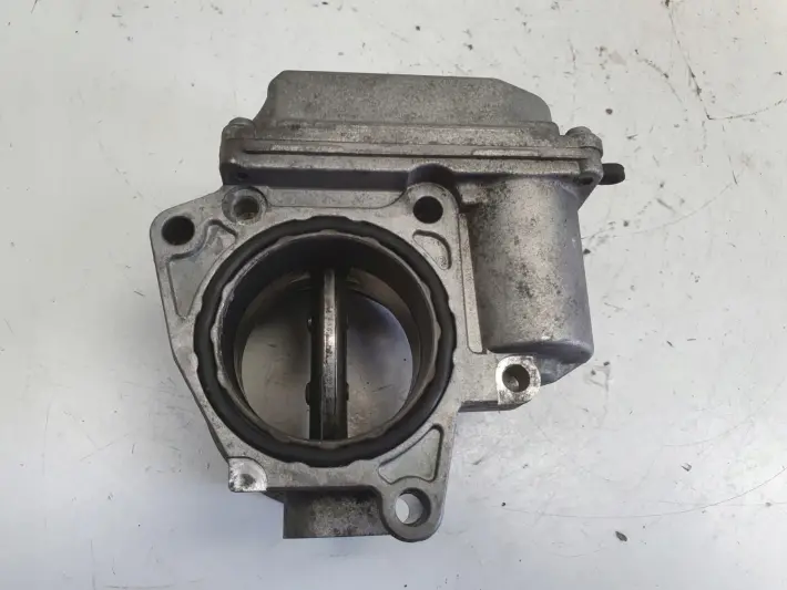 VW Golf V 1.9 TDI PRZEPUSTNICA 03G128063C