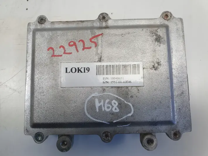 Volvo V90 16- 2.0i KOMPUTER SILNIKA sterownik 10040651