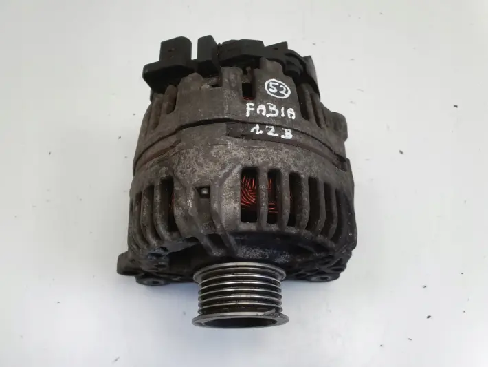VW Golf V 1.6 FSI ALTERNATOR 03C903023D 110A bosch