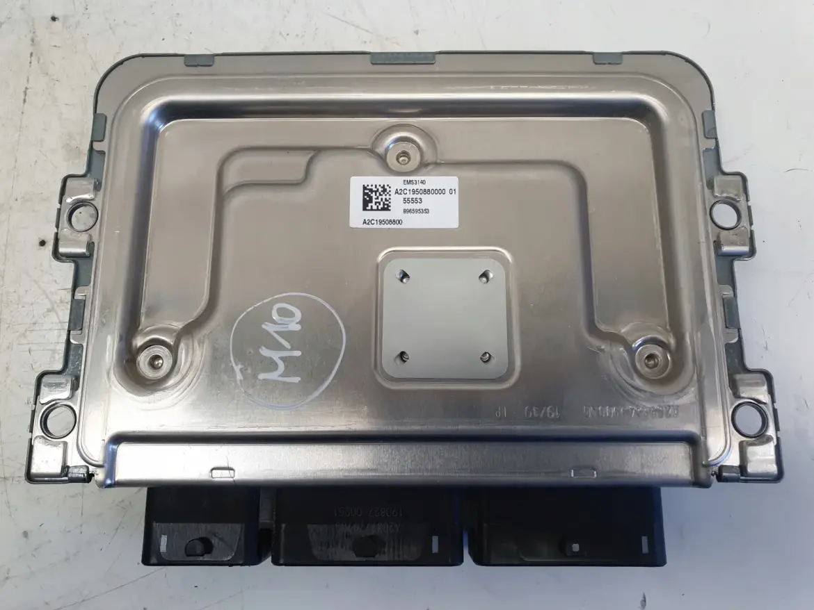 Dacia Sandero II 0,9 TCE KOMPUTER SILNIKA sterownik 237109775R 237109776R