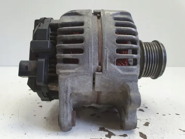 VW Golf V 2.0 SDI ALTERNATOR Bosch 06F903023D 110A