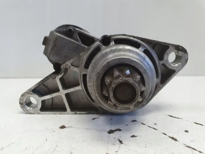VW Golf V 1.4 16V ROZRUSZNIK valeo 02T911023S
