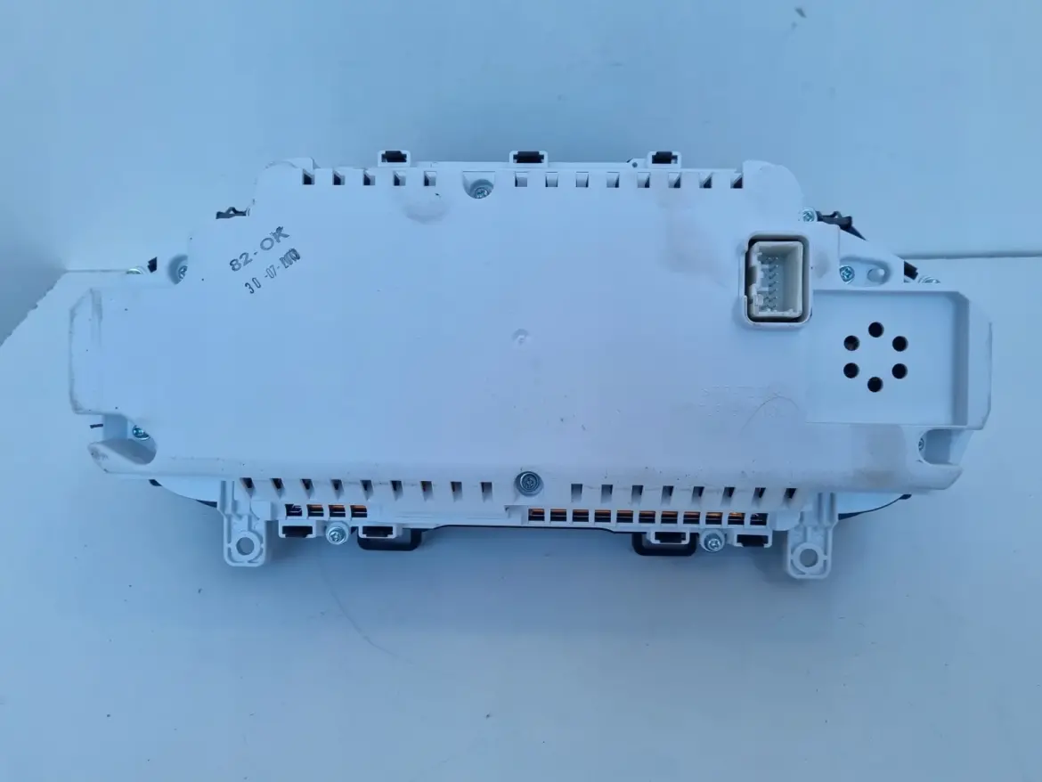 Volvo V40 II Diesel LICZNIK ZEGARY TFT Europa 31412271 36011271
