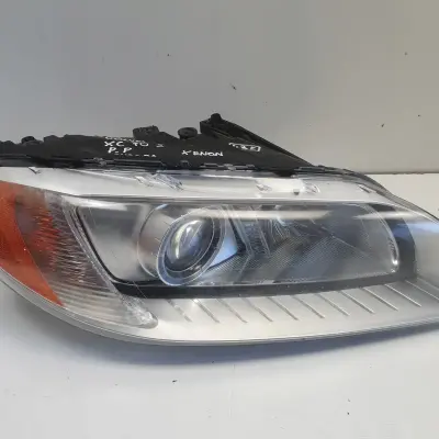 Volvo S80 II V70 III 06-16r PRZEDNIA LAMPA PRAWA PRAWY PRZÓD xenon 31214348