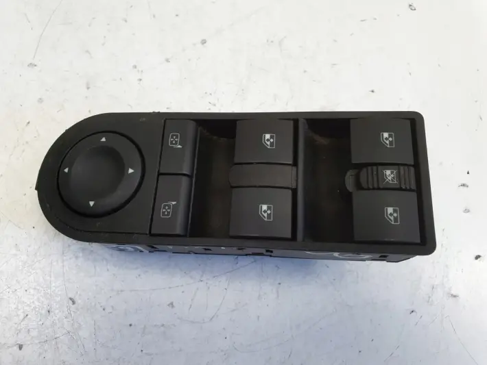 Opel Zafira B Astra H III PRZEŁĄCZNIK SZYB panel lewy przód 13183677