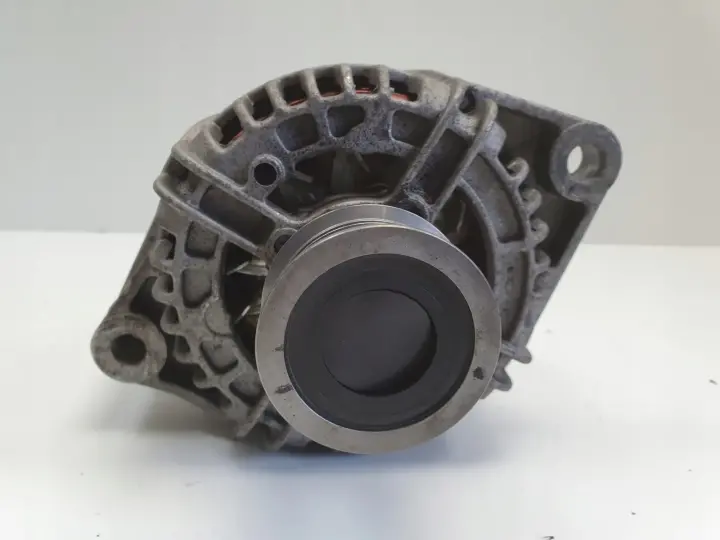 Opel Zafira B 1.9 CDTI ALTERNATOR