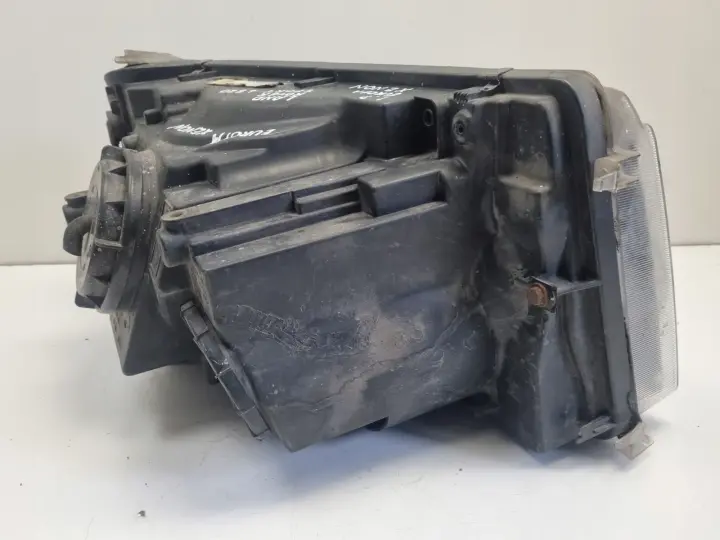 Range Rover Sport L320 05-09r PRZEDNIA LAMPA LEWA lewy przód XENON EUROPA