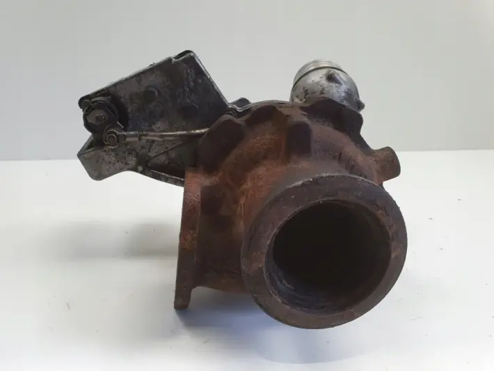 BMW E87 E90 E91 2.0 D N47 TURBOSPRĘŻARKA turbo 7800594
