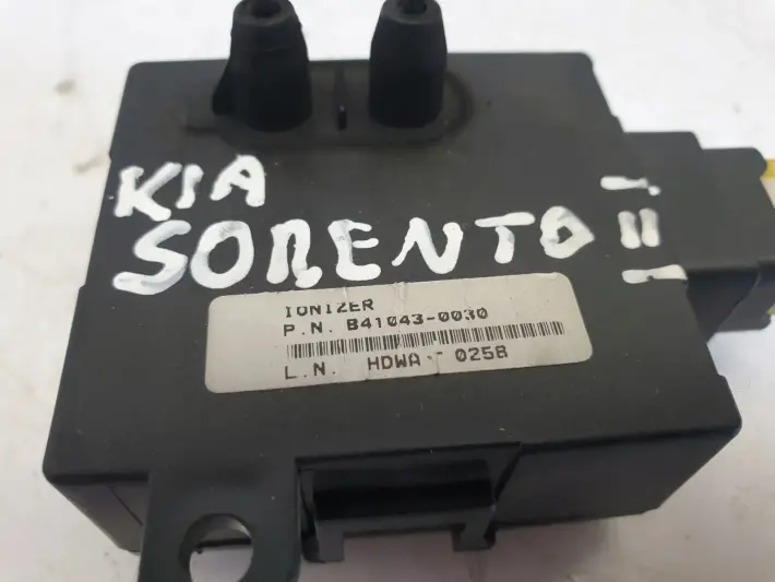 Sorento II 2.2 CRDI MODUŁ STEROWNIK B41043-0030