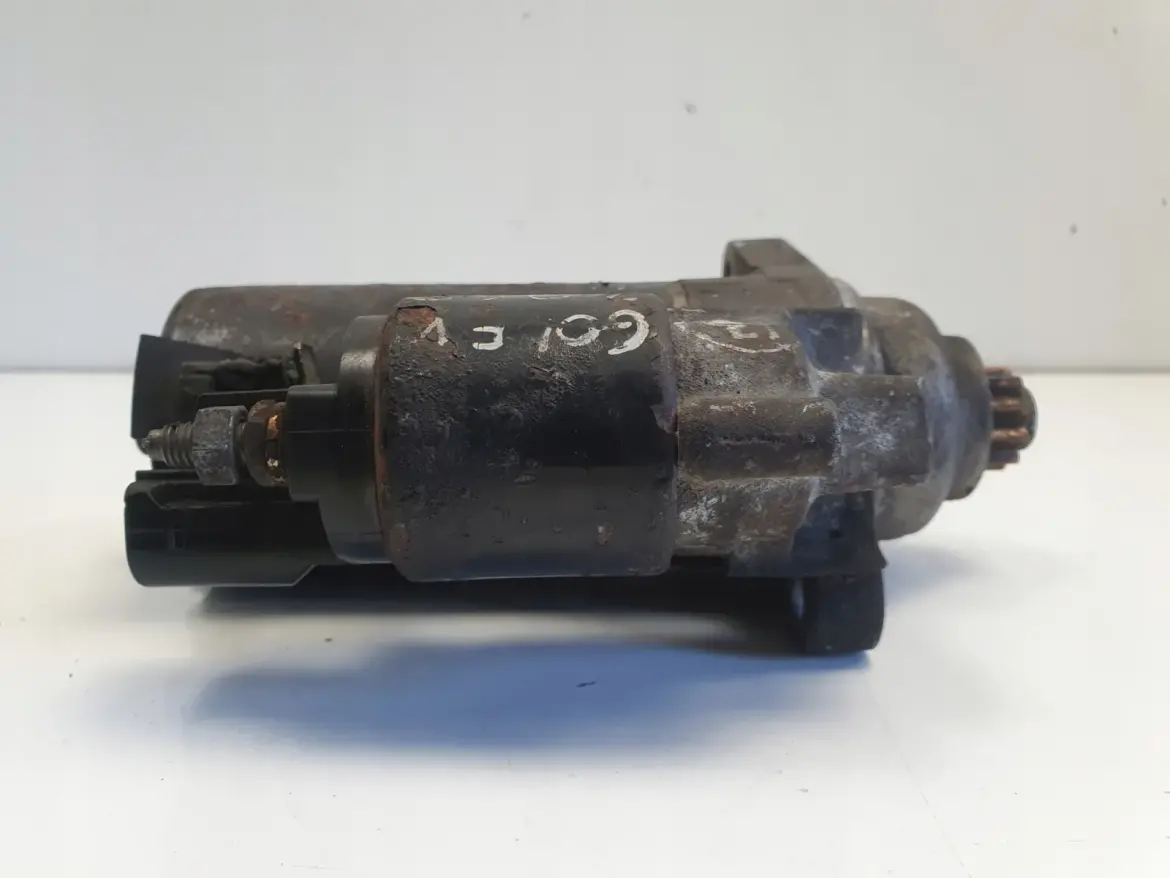 VW Golf V 2.0 SDI ROZRUSZNIK Bosch