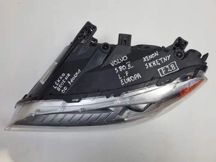 Volvo S80 II V70 III PRZEDNIA LAMPA LEWA LEWY PRZÓD XENON SKRĘTNY 31353532