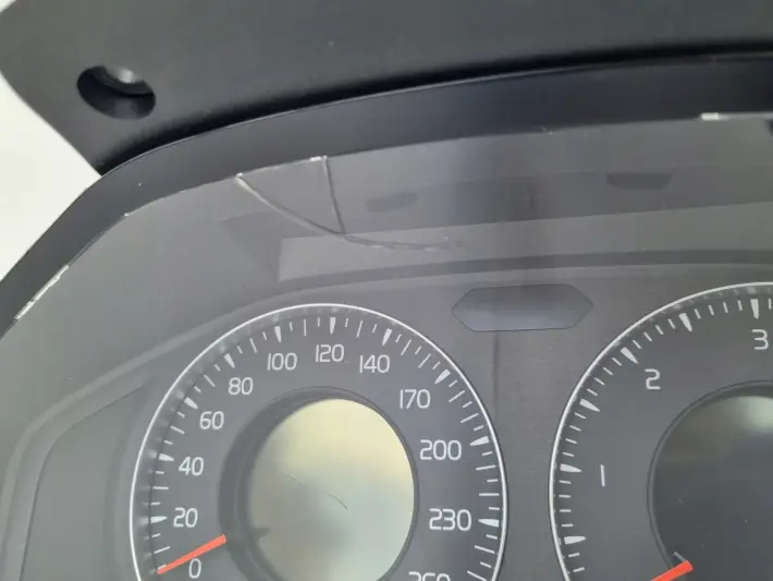 Volvo S80 II V70 III XC70 II 2.4 D5 LICZNIK ZEGARY Europa diesel 31270899AA