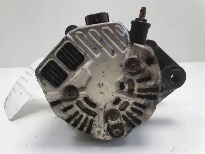 Daihatsu Sirion 1.0 VVTi ALTERNATOR 27060-B1080