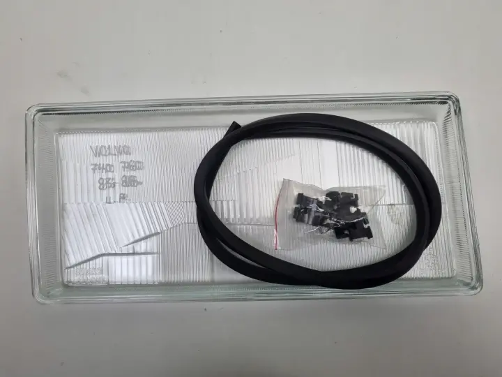 Volvo 740 83-88r KLOSZ PRZEDNIEJ LAMPY LEWY PRZÓD PRZEDNI nowy