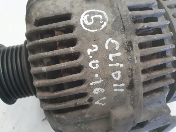 Renault Clio II Sport 2.0 16V ALTERNATOR 7700436671 valeo 110A