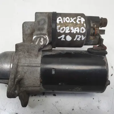 Opel Corsa D lift 1.0 12V ROZRUSZNIK bosch 55568572 0001107495 A10XEP