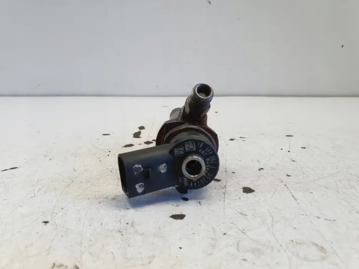 BMW E87 E90 E91 2.0 D WTRYSKIWACZ wtrysk 0445110289