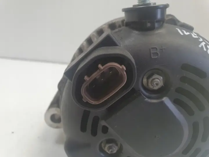 Land Rover Discovery III 2.7 TD V6 ALTERNATOR