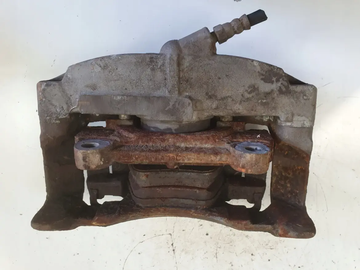 Volvo S80 II V70 III PRZEDNI ZACISK HAMULCOWY prawy przód 316 mm 946