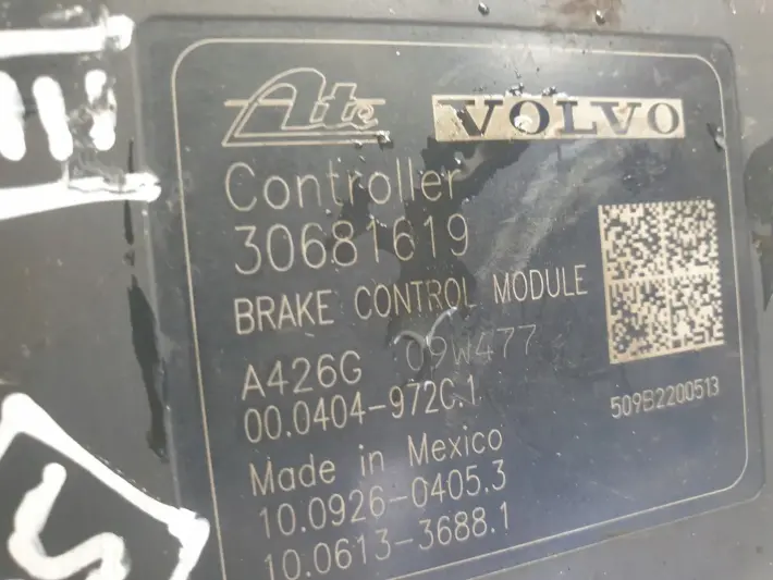 Volvo V70 III S80 II POMPA ABS hamulcowa 30681619