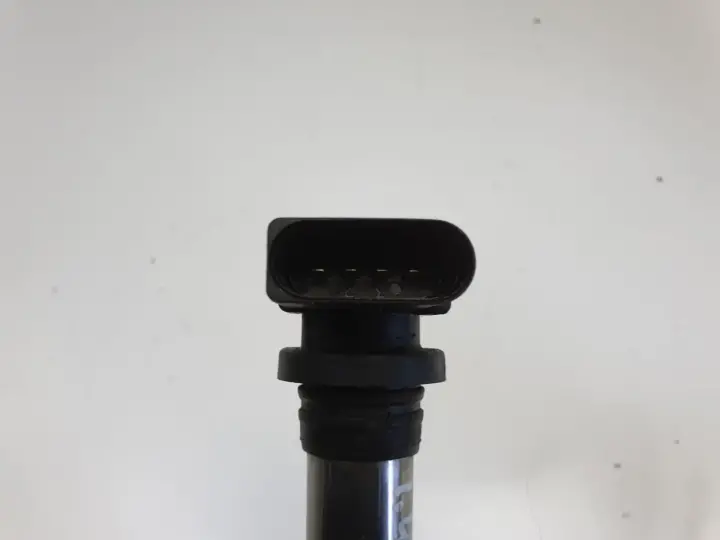VW Golf VI 1.4 TSI CEWKA ZAPŁONOWA 036905715F