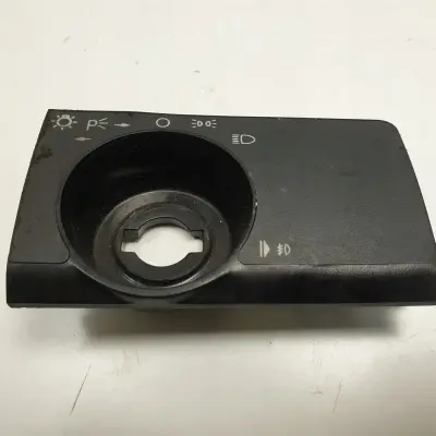 Mercedes W126 SEC RAMKA WŁĄCZNIKA ŚWIATEŁ Panel