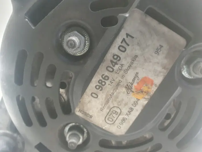 Volvo S40 II V50 2.0 D ALTERNATOR 0986049071