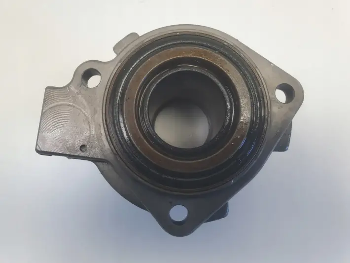 Opel Insignia 2.0 CDTI WYSRZĘGLIK Łożysko oporowe 55563647