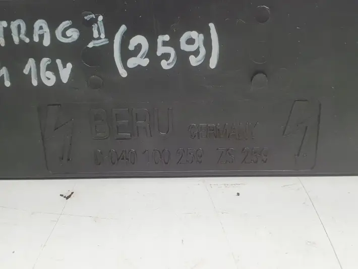 Opel Astra II G 1.4 1.6 16V CEWKA ZAPŁONOWA 0040100259 beru