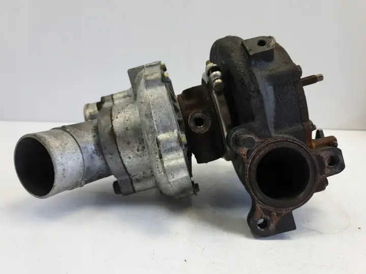 Lexus IS IS200 IS220 2.2 D-CAT TURBOSPRĘŻARKA
