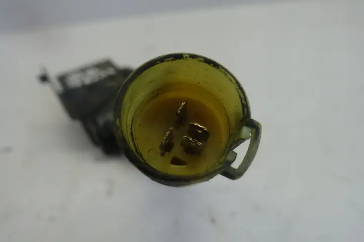 Toyota Supra III 3.0 i SOLENOID REZYSTOR oryginał