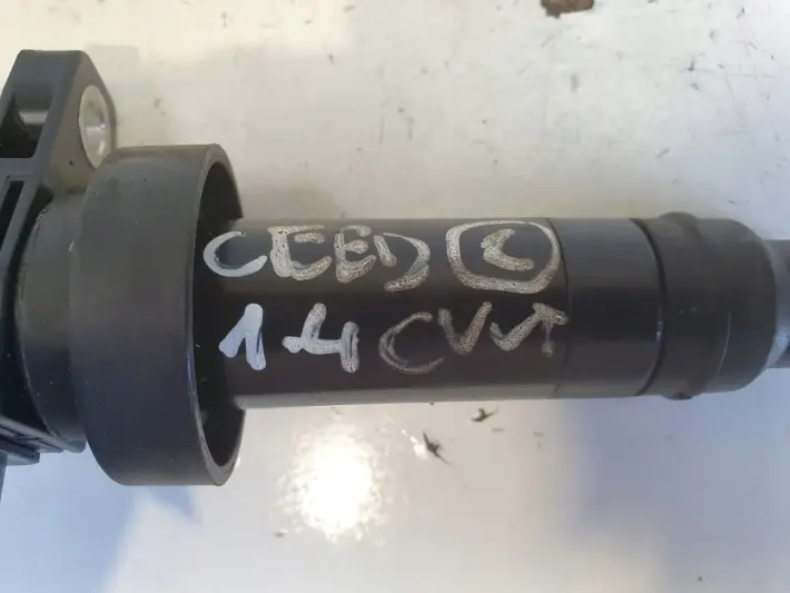 Kia Ceed 1.4 16V CVVT CEWKA ZAPŁONOWA hella
