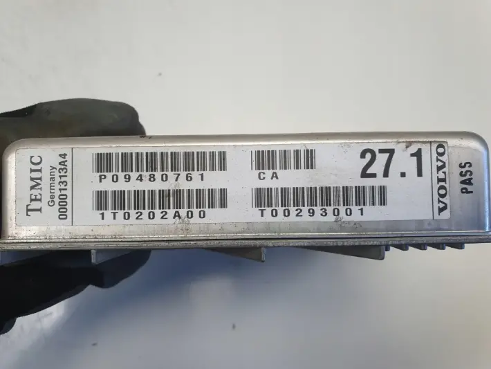Volvo V70 XC70 2.4 D5 KOMPUTER SKRZYNI sterownik P09480761 1T0202A0