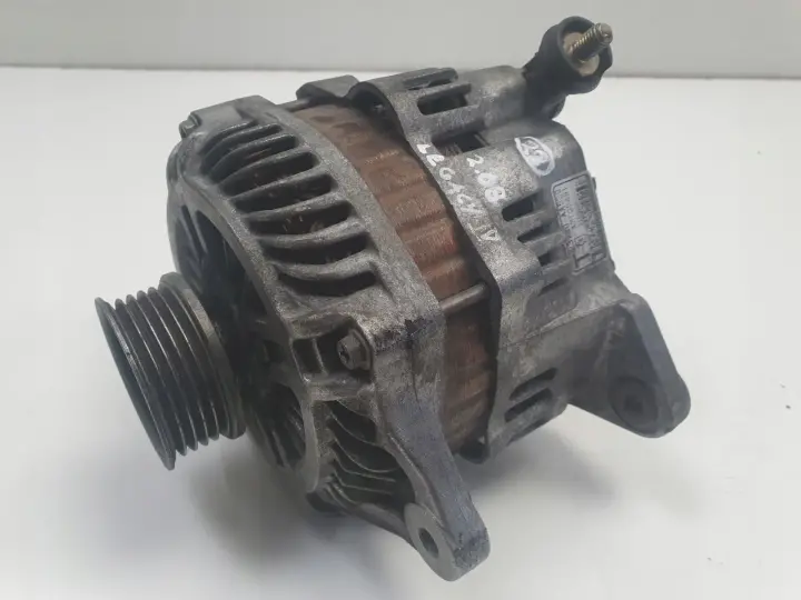 Subaru Legacy IV 2.0 B ALTERNATOR 23700-AA520 23700 AA520
