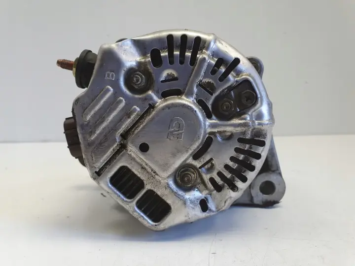 Rover 75 2.5 V6 ALTERNATOR YLE102330 denso