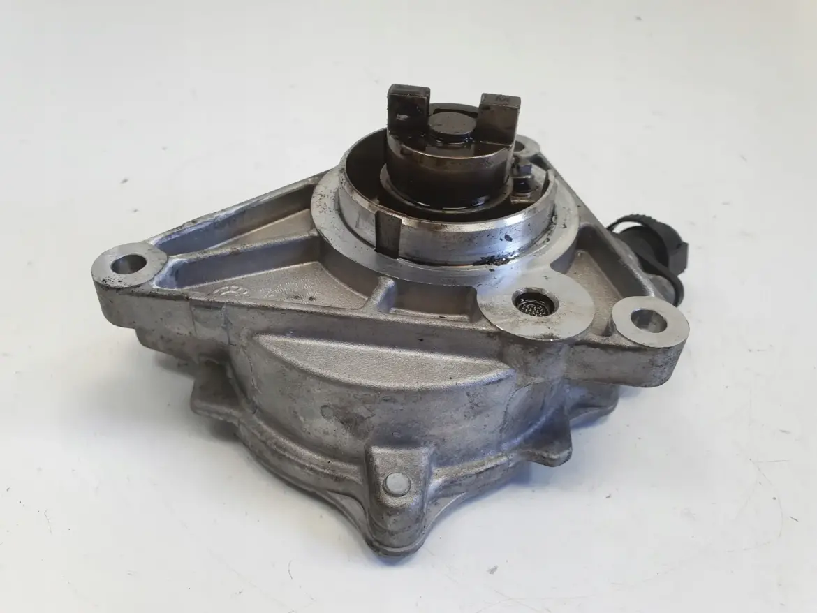 Volvo V90 II S90 2.0 B5 VACUM POMPA wakum 31430647