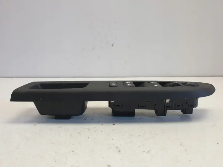 Opel Corsa F LEWY PANEL STERWANIA SZYBĄ przód