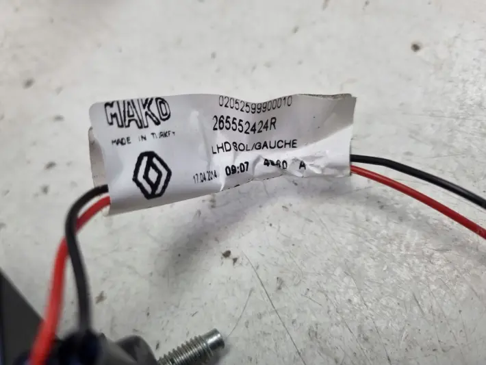 Renault Clio IV TYLNA LAMPA LEWA lewy tył W KLAPE