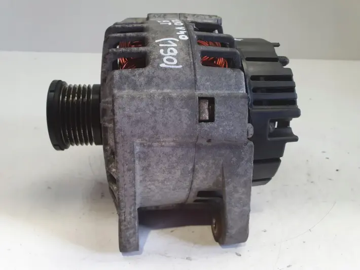 Volvo S40 V40 1.9 DCI ALTERNATOR valeo 8200162474 125A