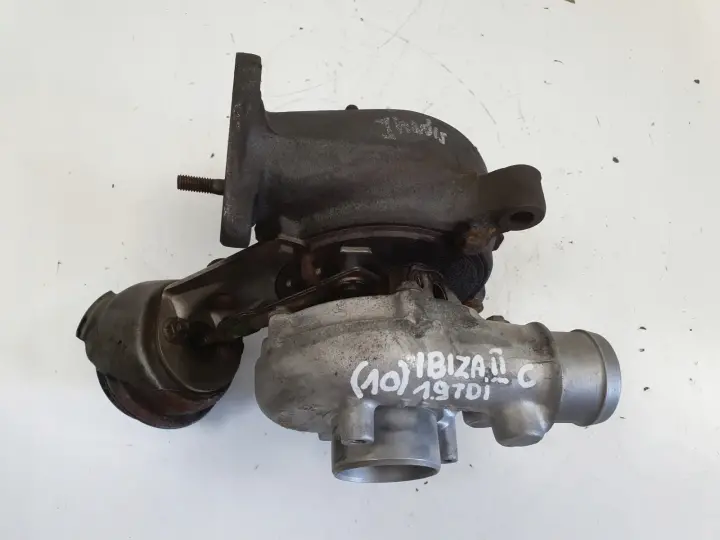 Seat Ibiza II 1.9 TDI TURBOSPRĘŻARKA turbo 028145702N