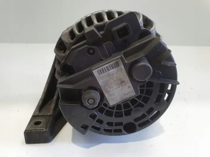 Volvo S60 I V70 II 2.4 D5 ALTERNATOR bosch 30667894 0124525060