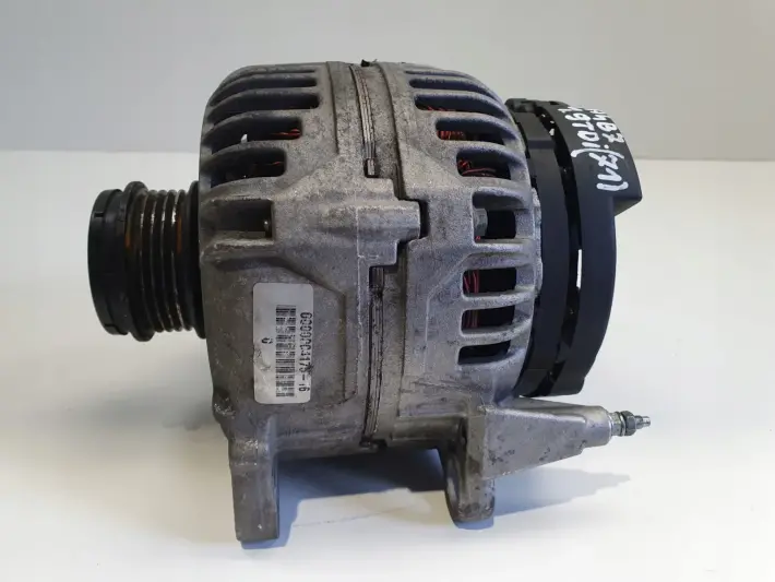 Audi A4 B7 1.9 TDI ALTERNATOR BOSCH