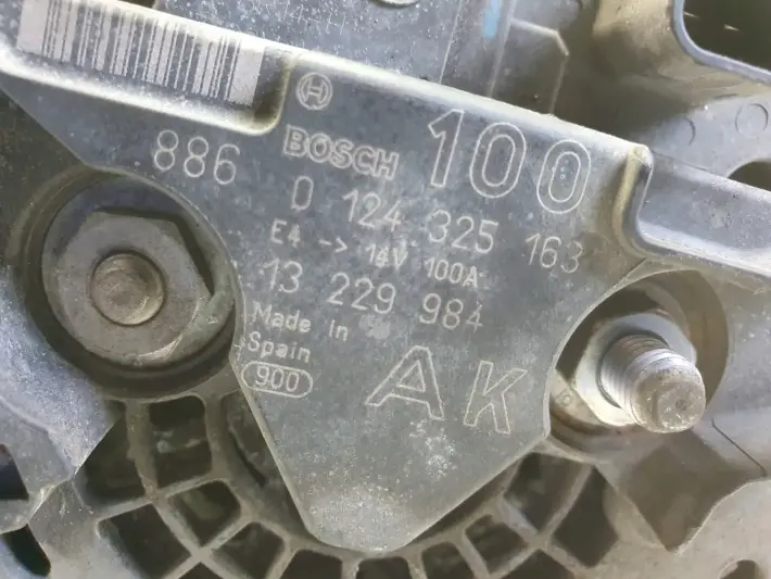 Opel Astra III H 1.8 16V ALTERNATOR 100A bosch 0124325163 AK